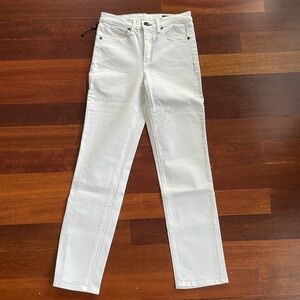 NEW RAG & BONE WHITE CAPRI JEANS, 25